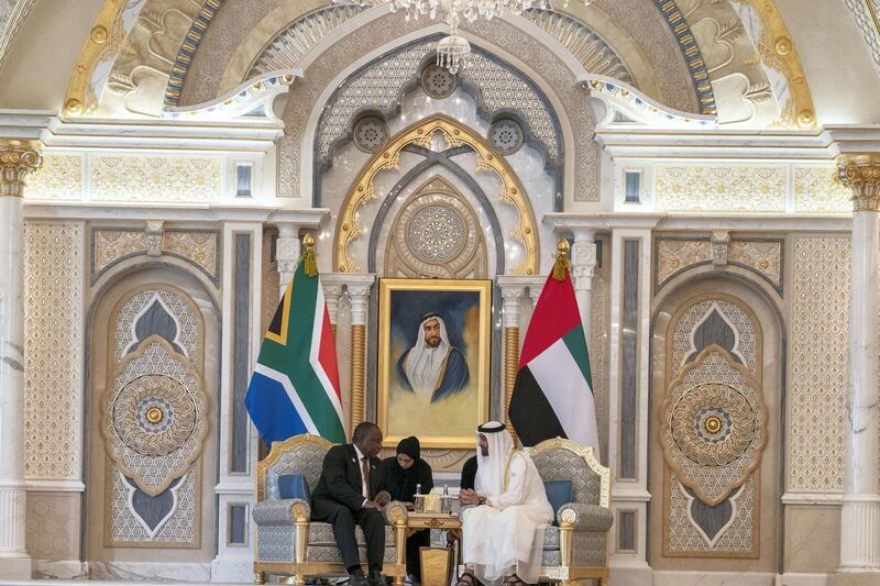 ABU DHABI, UNITED ARAB EMIRATES - July 13, 2018: HH Sheikh Mohamed bin Zayed Al Nahyan Crown Prince of Abu Dhabi Deputy Supreme Commander of the UAE Armed Forces (center R), meets with HE Cyril Ramaphosa, President of South Africa (center L), at the Presidential Palace.

( Hamad Al Kaabi / Crown Prince Court - Abu Dhabi )