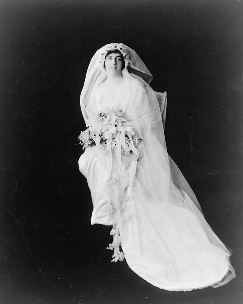Eleanor Randolph Wilson, daughter of president Woodrow Wilson and Ellen Wilson, married Secretary of the Treasury William Gibbs McAdoo in the Blue Room on May 7, 1914. Photo: Library of Congress / Wikimedia Commons