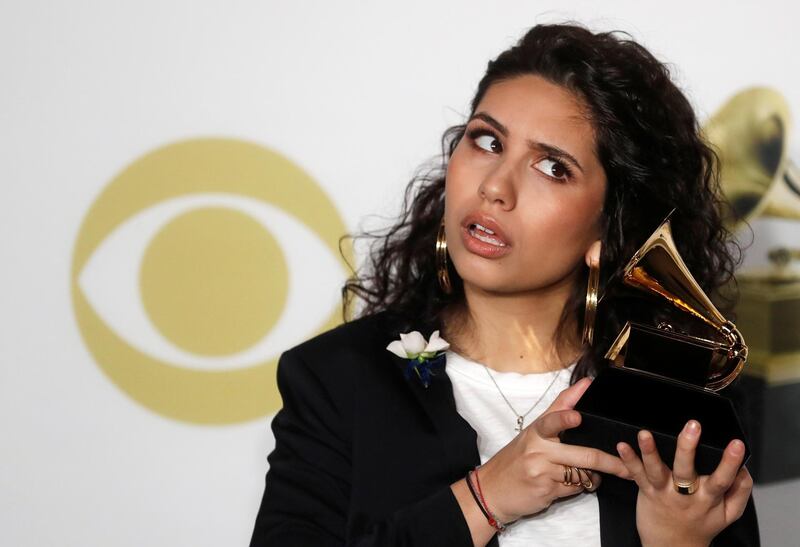 Alessia Cara poses with the Best New Artist award. Reuters