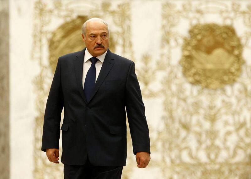 Belarussian President Alexander Lukashenko walks at the Independence Palace in Minsk, Belarus, November 30, 2017. Picture taken November 30, 2017.  REUTERS/Vasily Fedosenko