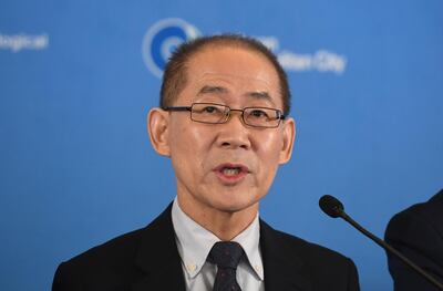 Hoesung Lee (C), chair of the IPCC, speaks during a press conference of the Intergovernmental Panel for Climate Change (IPCC) at Songdo Convensia in Incheon on October 8, 2018. Avoiding global climate chaos will require a major transformation of society and the world economy that is "unprecedented in scale," the UN said on October 8, in a landmark report that warns time is running out to avert disaster. / AFP / Jung Yeon-je
