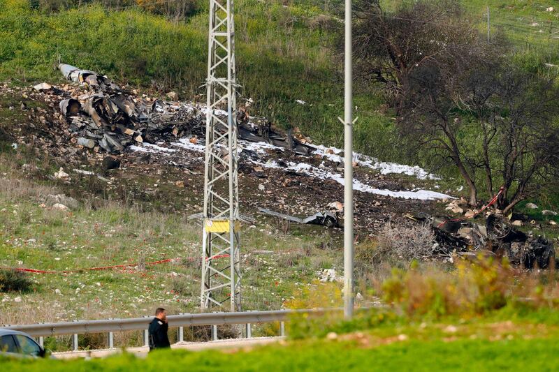 A picture taken in the northern village of Harduf on February 10, 2018, shows the remains of an Israel F-16 that crashed after coming under fire by Syrian air defences during attacks against "Iranian targets" in the war-torn country. Jack Guez / AFP