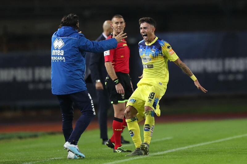 EMPOLI, ITALY - NOVEMBER 08: Davide Bettella of Pescara celebrates after scoring a goal during the Serie B match between Empoli FC and Pescara at Stadio Carlo Castellani on November 8, 2019 in Empoli, Italy.  (Photo by Gabriele Maltinti/Getty Images)