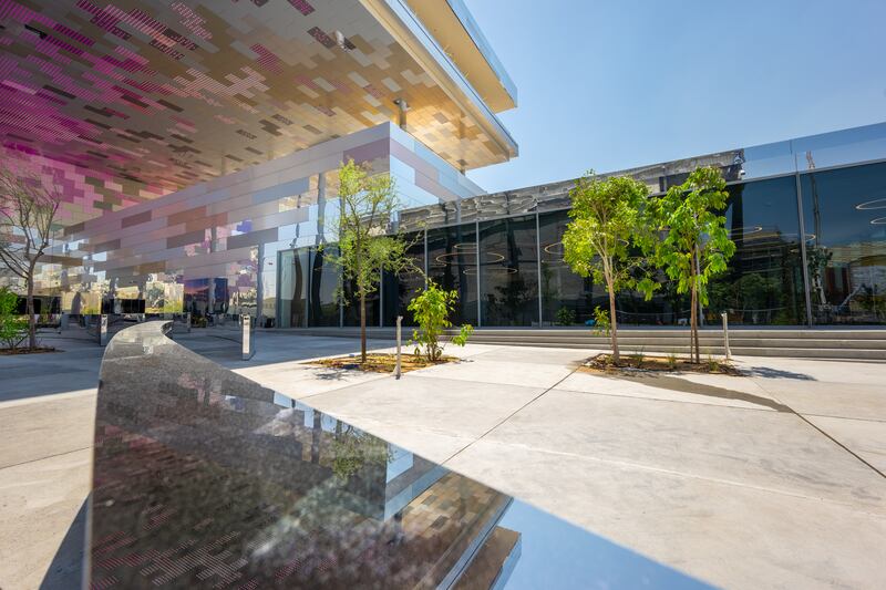 Solar panels line the roof and façade of the France pavilion at Expo 2020 Dubai. Photo: France Pavilion Expo 2020