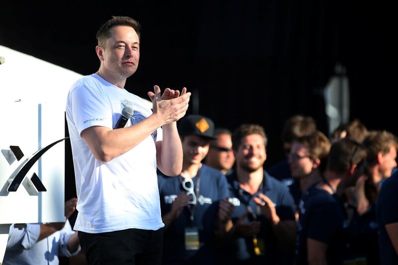 Elon Musk, founder, CEO and lead designer at SpaceX and co-founder of Tesla, congratulates WARR Hyperloop from the Technical University of Munich, Germany, after they won the SpaceX Hyperloop Pod Competition II in Hawthorne, California. Mike Blake / Reuters