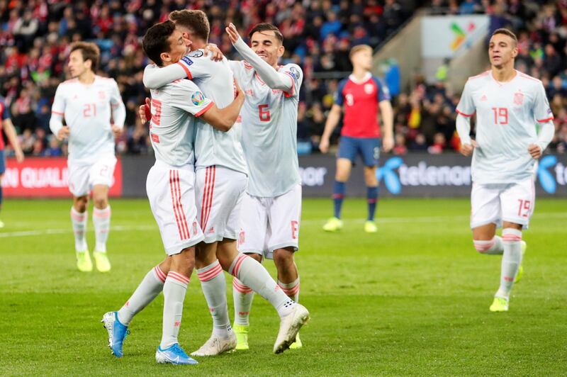 Soccer Football - Euro 2020 Qualifier - Group F - Norway v Spain - Ullevaal Stadium, Oslo, Norway. Spanish players celebrate after scoring a goal by Saul Niguez. REUTERS