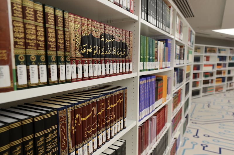 There is a large collection of scientific and research books from the Arab world and beyond.