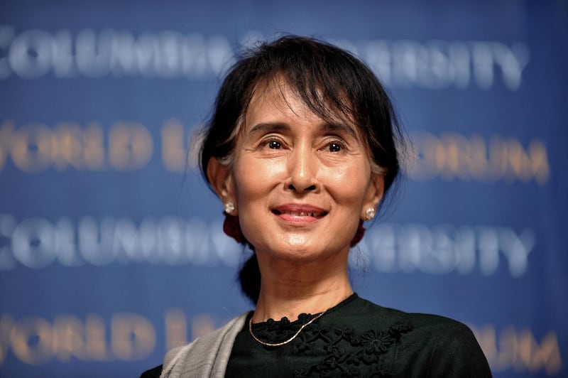 (FILES) In this file photo taken on September 22, 2012, Myanmar's member of parliament Aung San Suu Kyi speaks at the Low Memorial Library at Columbia University in New York.  Ousted Myanmar leader Aung San Suu Kyi will hear the first testimony against her in a junta court on June 14, 2021, more than four months after a military coup. / AFP / Stan HONDA
