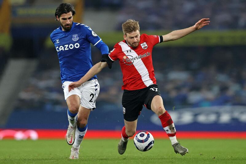 Andre Gomes 6 – Gomes dipped in and out of the game. His range of passing at times offered Everton quick transitions, but there were spells where the game passed him by. AFP