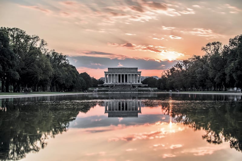Fly to Washington, DC in the US with no quarantine if you're vaccinated. Unsplash / Casey Horner