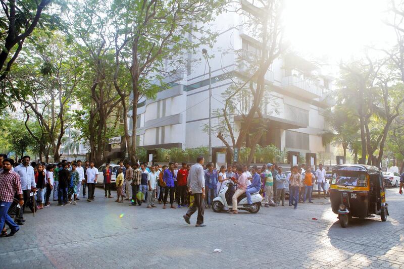 27 Feb 2018, Mumbai - INDIA
A group of about 450 fans arrived today from Gulbarga, Karnataka, to Mumbai  for the Funeral of Sridevi.
(Subhash Sharma for The National) 