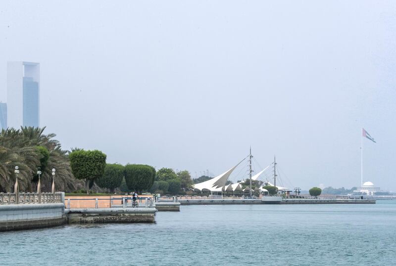 Abu Dhabi, United Arab Emirates, June 25, 2019.  A hazy day at the Corniche.
FOR:  standalone or big picture
Victor Besa/The National
Section:  WE
Reporter: