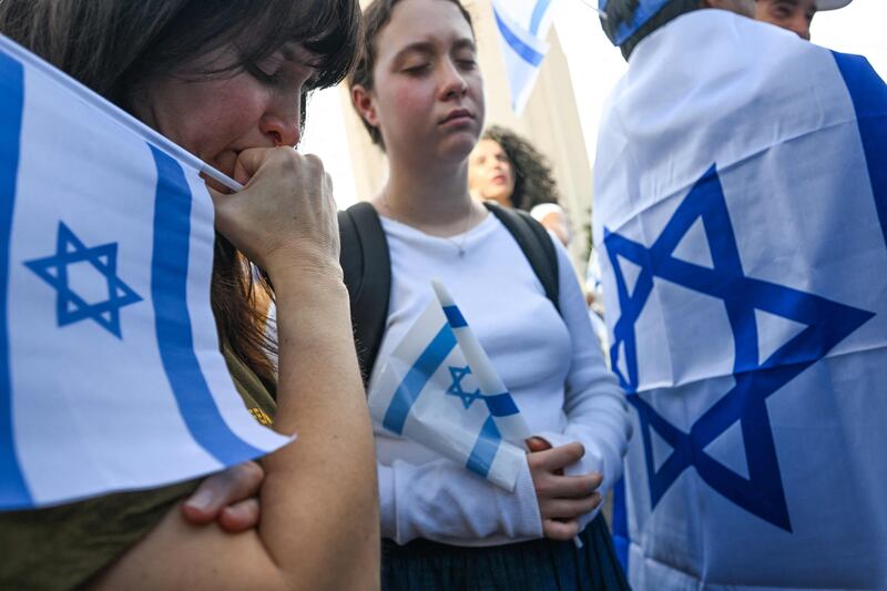 Demonstrators outside the West Los Angeles Federal Building in California during a rally in support of Israel. AFP