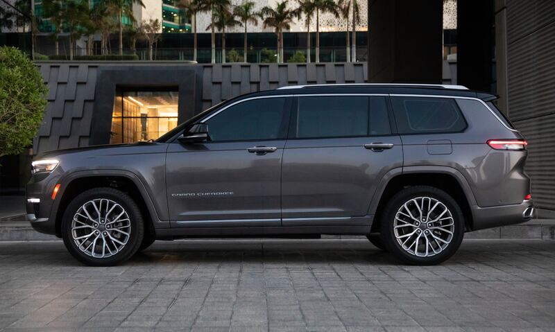 The Grand Cherokee displays its kerb appeal