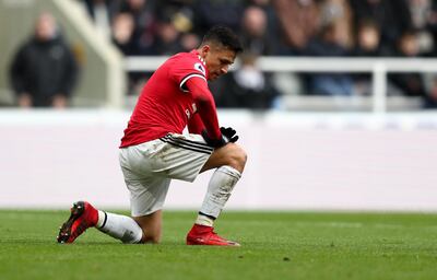 NEWCASTLE UPON TYNE, ENGLAND - FEBRUARY 11: A dejected looking Alexis Sanchez of Manchester United during the Premier League match between Newcastle United and Manchester United at St. James Park on February 11, 2018 in Newcastle upon Tyne, England. (Photo by Catherine Ivill/Getty Images)