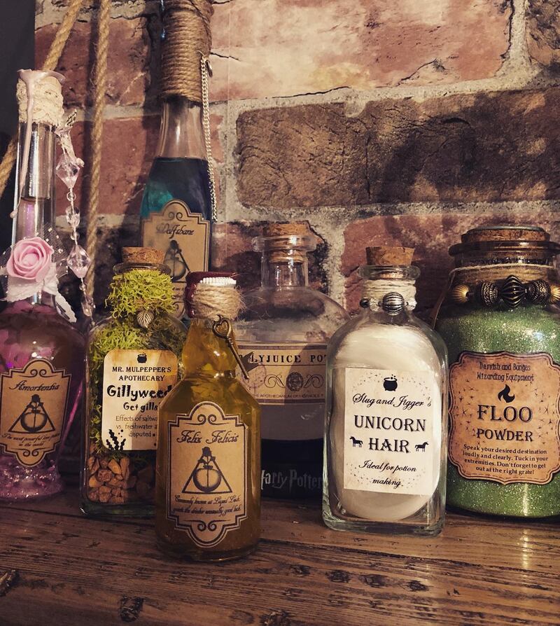 Window dressing: decor accessories include various powders and potions referenced in the Harry Potter books.