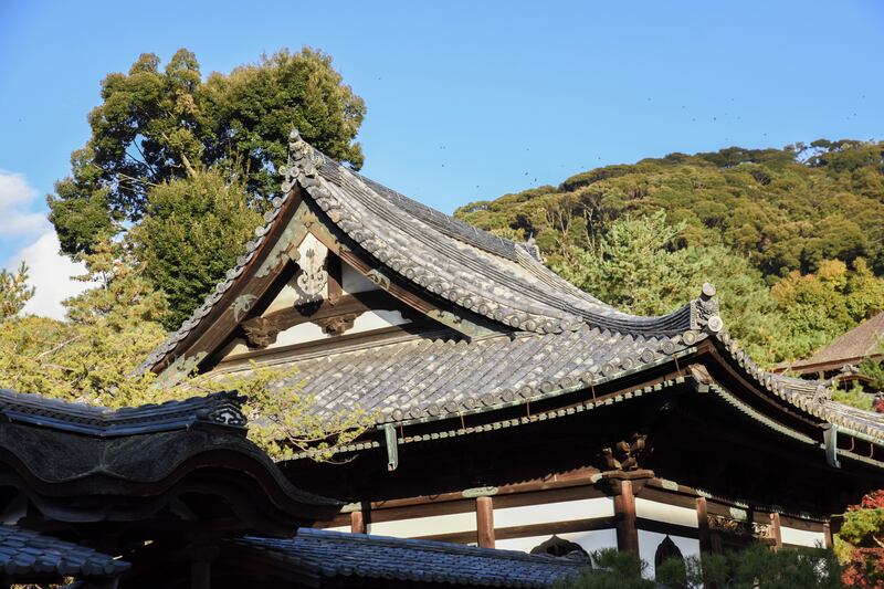 The sequence of 17th century prayer halls, pavilions and bridges is carefully arranged among forests, ponds and bamboo groves. 