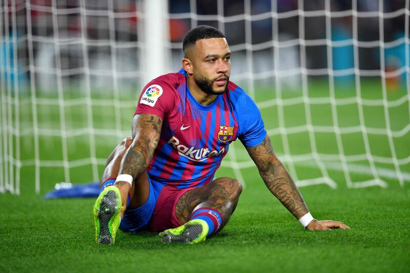Memphis Depay 8. Won the penalty after 46 minutes, then scored it for the biggest roar in the post-lockdown Camp Nou, sweeping it past Diego Lopez. Focal point of Barça’s attack, not words you’d expect to read six months ago. AFP