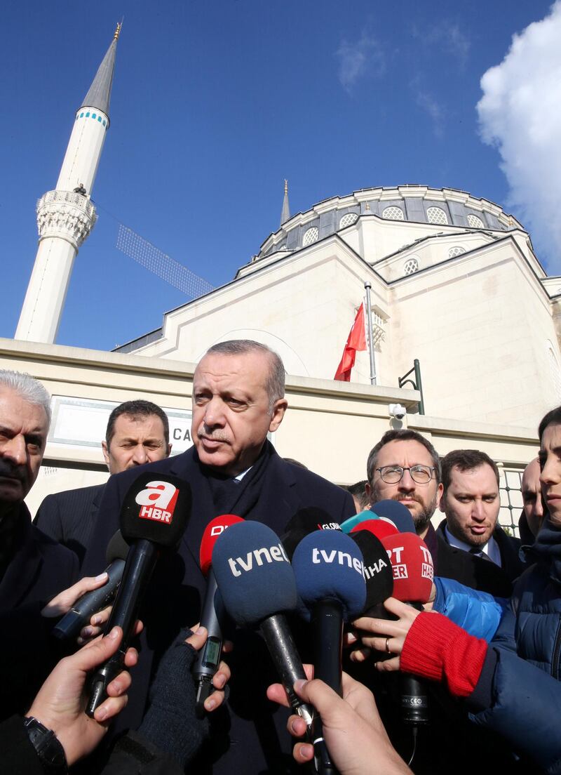 Turkish President Tayyip Erdogan talks to media after the Friday prayers in Istanbul, Turkey,  December 28, 2018. Cem Oksuz/Presidential Press Office/Handout via REUTERS ATTENTION EDITORS - THIS PICTURE WAS PROVIDED BY A THIRD PARTY. NO RESALES. NO ARCHIVE.