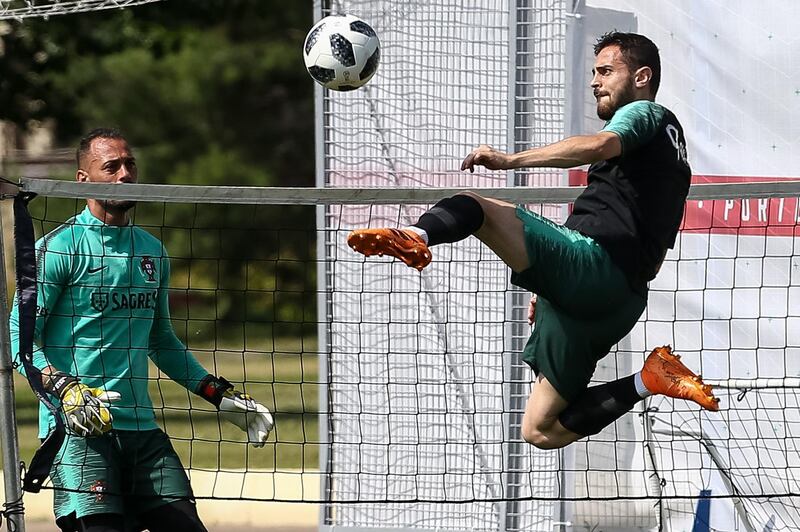 Bernardo Silva, right, and Beto during the training session. Paulo Novais / EPA