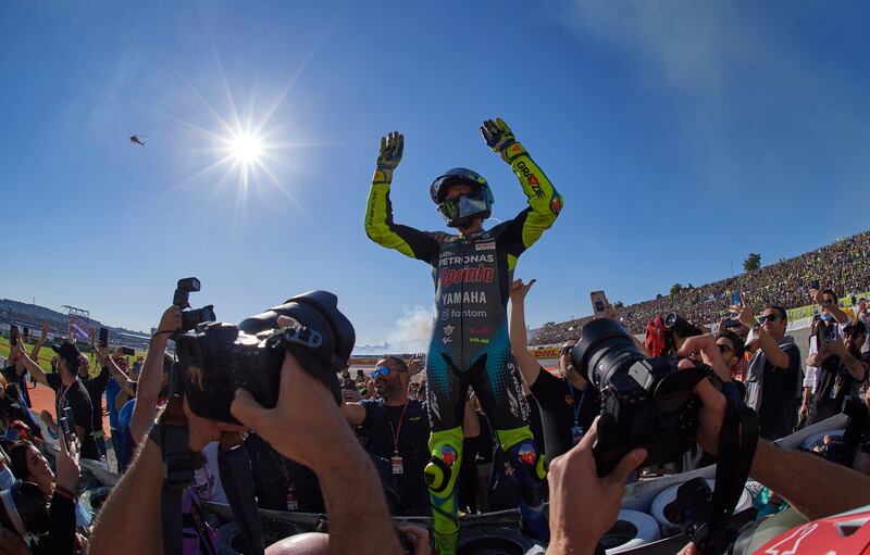 MotoGP - Valencia Grand Prix - Circuit Ricardo Tormo, Cheste, Spain - November 14, 2021 Petronas Yamaha SRT's Valentino Rossi reacts after competing in his last ever race REUTERS / Pablo Morano