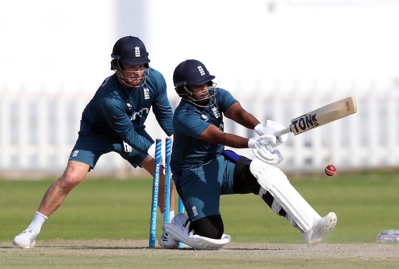 England have decided to have an extended training camp in Abu Dhabi ahead of their five-Test India tour
