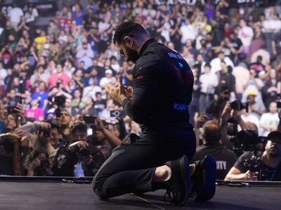 Al Shalabi prays after winning the Street Fighter 6 final at Evo 2023. Photo: Evo