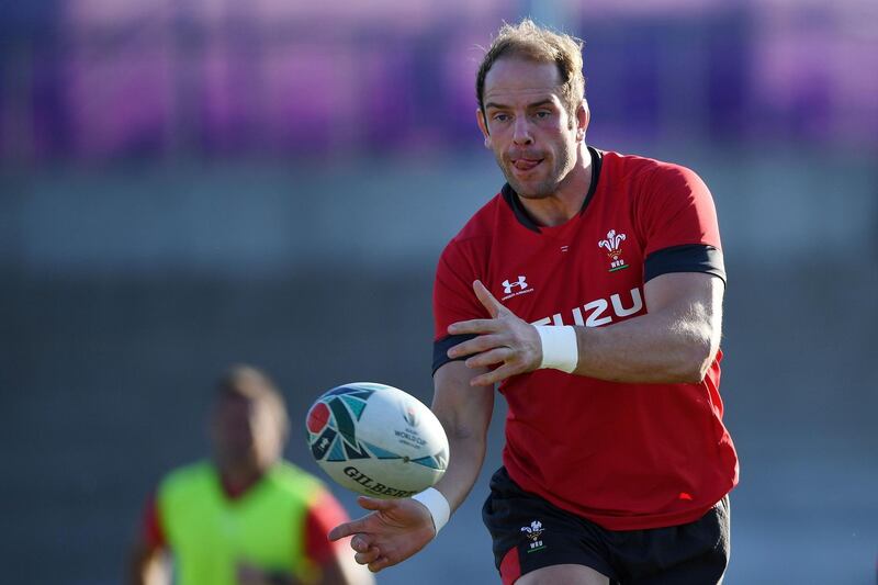 Wales' captain lock Alun Wyn Jones attends a training session in the Japanese southern city of Beppu on October 16, 2019, ahead of their Japan 2019 Rugby World Cup quarter-final match against France. / AFP / CHARLY TRIBALLEAU
