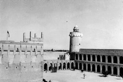 HISTORY PROJECT 2013. View inside the Fort after the renovations after the early 1940s. Sir R. Hay was a political agent in the Arabian Gulf.Date S0016493  Inside the ruler of Alsu Dhalsi's palace  Artist / photographer: Sir R. Hay Date: 1937 Country: United Arab Emirates Eds note, Karen /James Langton* the date 1937 may not be accurate and needs to be verfied