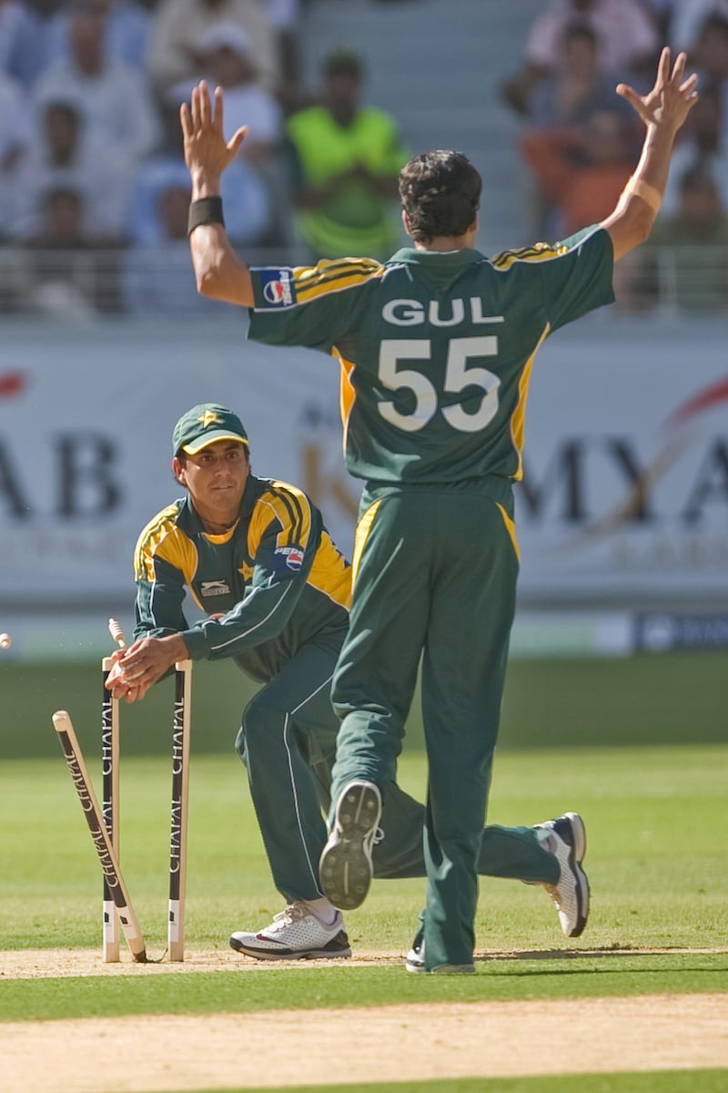 United Arab Emirates -Dubai- April 22, 2009:

SPORTS: Pakistan takes on Australia during the Chapal Cup at the Dubai Sports City stadium in Dubai on Wednesday, April 22, 2009. Amy Leang/The National
 *** Local Caption ***  sp23ap-cric1.jpg