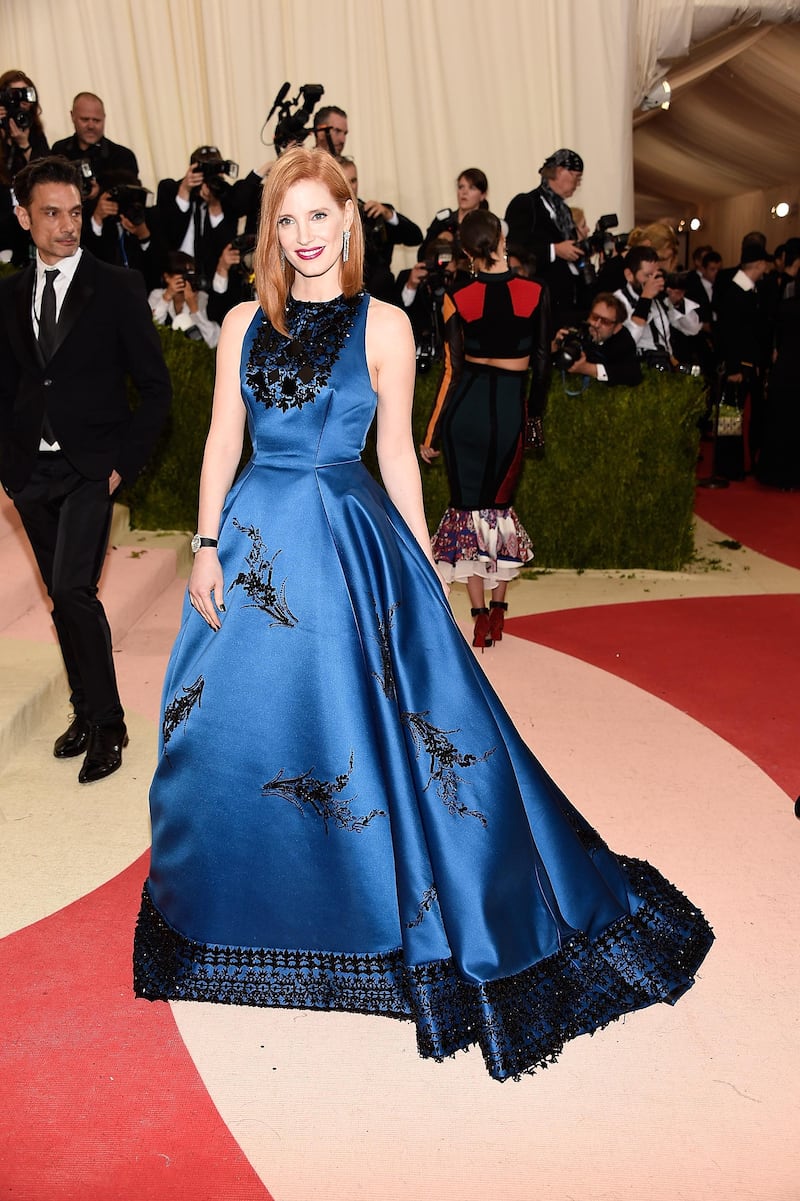 NEW YORK, NY - MAY 02:  Jessica Chastain attends "Manus x Machina: Fashion In An Age Of Technology" Costume Institute Gala at Metropolitan Museum of Art on May 2, 2016 in New York City.  (Photo by Kevin Mazur/WireImage) *** Local Caption ***  al04ma-blog-metball19.jpg