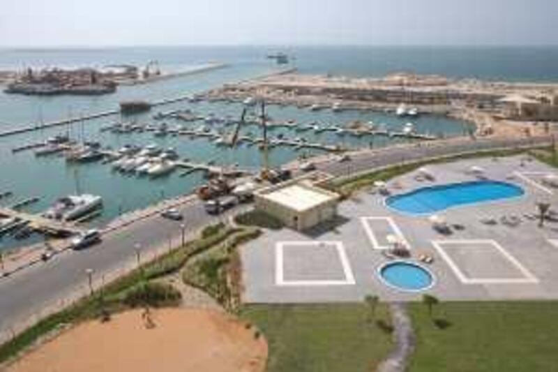 Ras al Khaimah - September 8, 2009 - The Al Hamra Marina near Ras al Khaimah September 8, 2009. (Photo by Jeff Topping/The National)  *** Local Caption ***  JT007-0908-RAK UPDATE_MG_1292.jpg