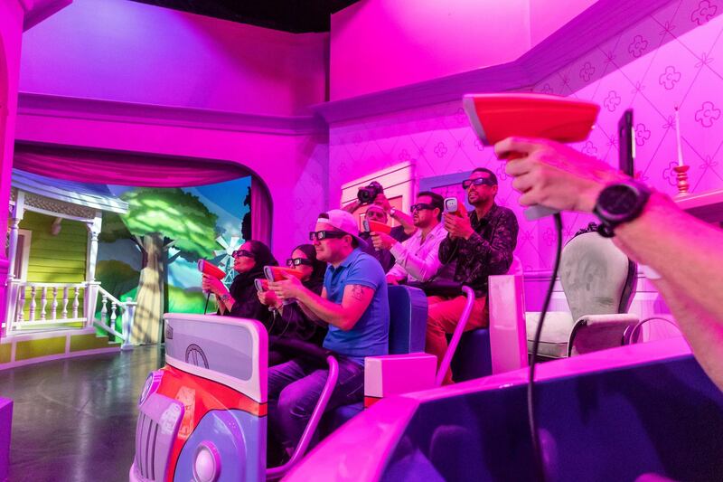 Warner Bros. Just Opened A Billion-Dollar Theme Park! And It's  Air-Conditioned! (But It's In Abu Dhabi)
