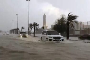 Flash floods hitting parts of Al Ain city. Courtesy Storm Centre