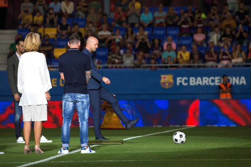 Johan Cruyff's son Jordi Cruyff  takes the kick-off of the inaugural game between the Under 19s sides of Barcelona and Ajax. EPA