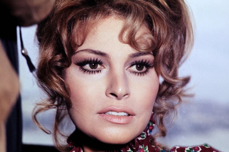 (FILES) In this file photo taken on January 14, 1970 in Paris shows US actress Raquel Welch.  - Welch, the US actress who became an international sex symbol after appearing in a deerskin bikini in "One Million Years BC," died on February 15, 2023, her manager said.  She was 82.  (Photo by AFP)