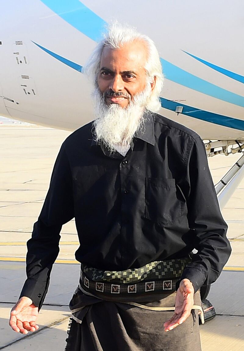 epa06199831 Indian priest, Father Tom Uzhunnalil, who was kidnapped in Yemen, disembarks a plane after he was freed and arrived in Muscat, Oman, 12 September 2017. Father Tom Uzhunnalil was abducted during an attack on a charity care home in the Yemeni port city of Aden in March 2016.  EPA/HAMID AL-QASMI ALTERNATIVE CROP