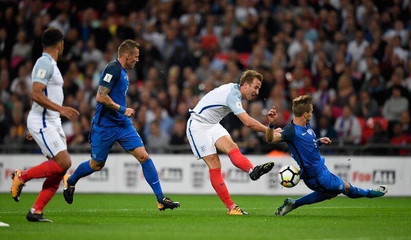 LONDON, ENGLAND - SEPTEMBER 04:  England player Harry Kane in action during the FIFA 2018 World Cup Qualifier between England and Slovakia at Wembley Stadium on September 4, 2017 in London, England.  (Photo by Stu Forster/Getty Images)