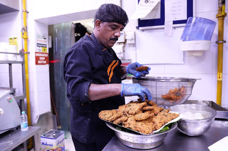 Chef Suresh preparing daal pakora 