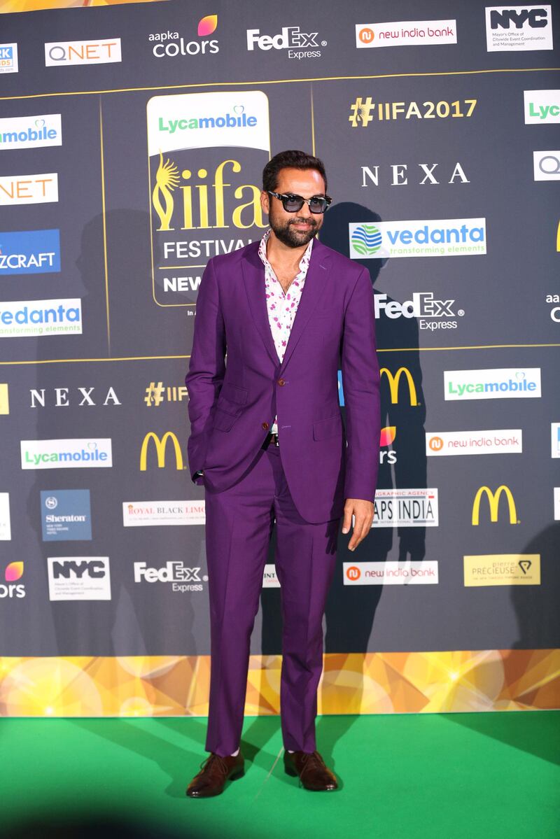 The Cool Kid award (male) goes to the dapper Abhay Deol for carrying off this aubergine purple suit.