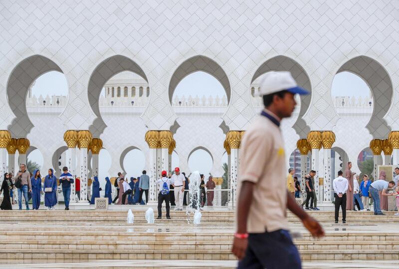 Abu Dhabi, April 13, 2019.  Rainy weather at the Grand Mosque --  After the rains.Victor Besa/The National.Section:  NA Reporter: