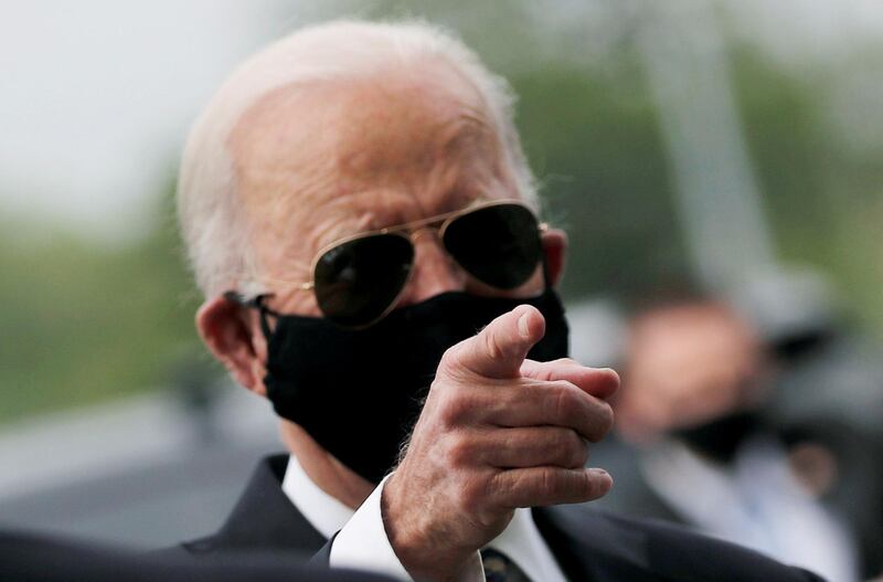 FILE PHOTO: Democratic U.S. presidential candidate and former Vice President Joe Biden is seen at War Memorial Plaza during Memorial Day, amid the outbreak of the coronavirus disease (COVID-19), in New Castle, Delaware, U.S. May 25, 2020. REUTERS/Carlos Barria/File Photo