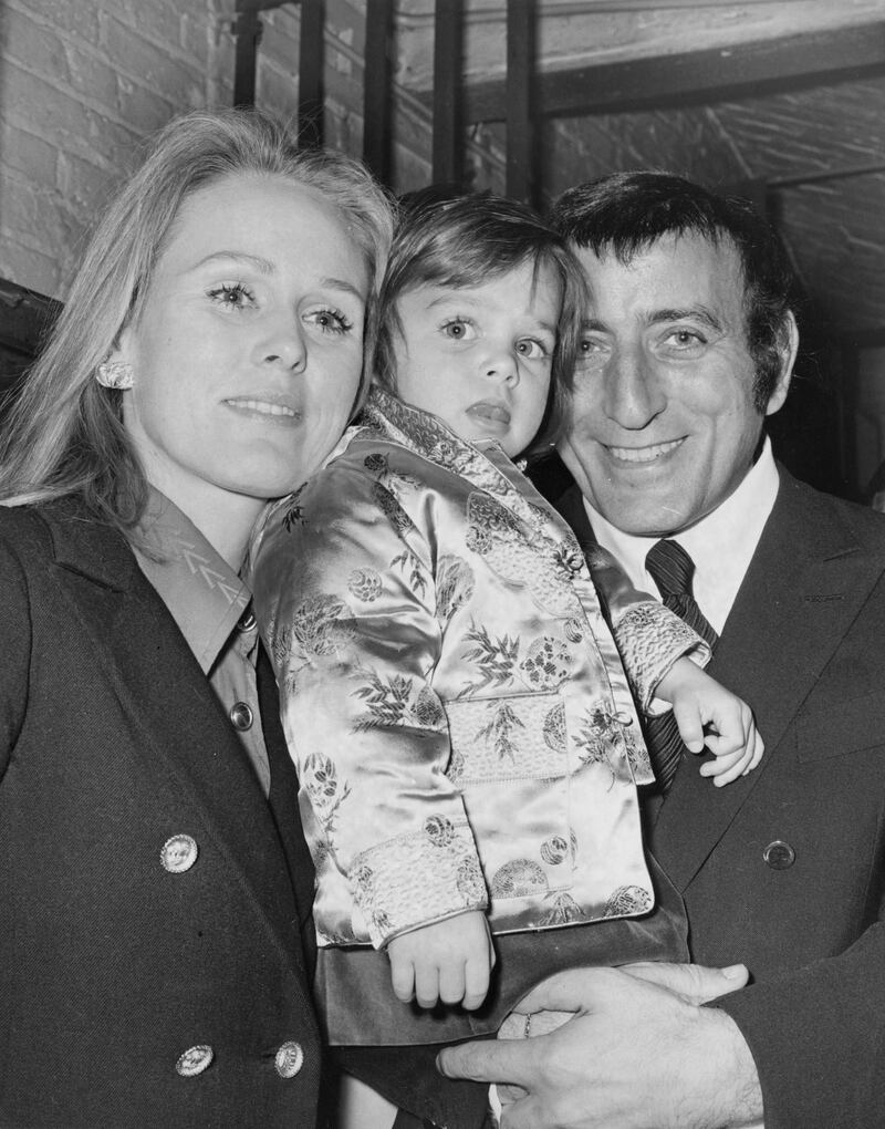 Tony Bennett with his wife Sandra and their daughter Joanna at Ye Olde Cheshire Cheese pub in Fleet Street, London, in January 1972. Getty Images
