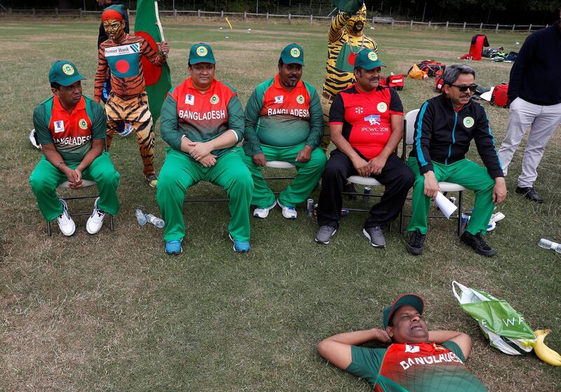 Bangladesh players take it easy.