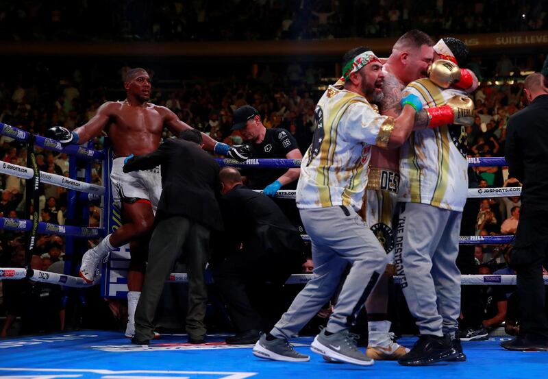 Boxing - Anthony Joshua v Andy Ruiz Jr - WBA Super, IBF, WBO & IBO World Heavyweight Titles - Madison Square Garden, New York, United States - June 1, 2019   Andy Ruiz Jr celebrates winning the fight with his team  Action Images via Reuters/Andrew Couldridge