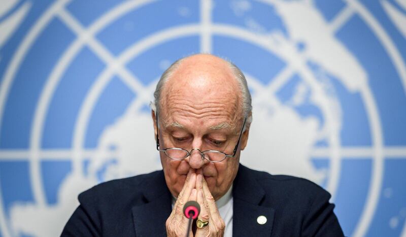 UN Special Envoy for Syria Staffan de Mistura gives a press conference closing a round of Intra Syria peace talks at the European headquarters of the United Nations offices in Geneva, on December 14, 2017. 
The UN mediator at Syria peace talks in Geneva has "undermined" his position by appealing to Moscow to convince Damascus to hold new elections, the Syrian government's top negotiator said on December 14. / AFP PHOTO / Fabrice COFFRINI