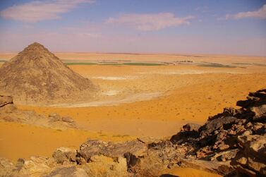 Jubbah Oasis pictured today, with modern farming on the desert floor. In the past, this area would have been a wetland and lake region. Courtesy: Palaeodeserts Project.