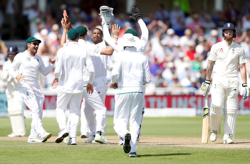 Cricket - England vs South Africa - Second Test - Nottingham, Britain - July 17, 2017   South Africa's Vernon Philander celebrates the wicket of England's Ben Stokes with team mates   Action Images via Reuters/Carl Recine