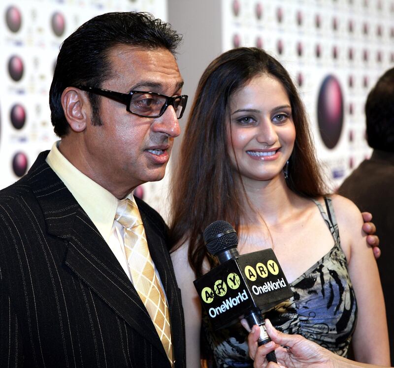 Abu Dhabi - October 16, 2008 - Bollywood actor Gulshan Grover and actress Shweta Kumar are interviewed on the red carpet before the screening of their film, Karzzzz, during the Middle Eastern International Film Festival at Emirates Palace in Abu Dhabi, October 16, 2008. ( Jeff Topping / The National) *** Local Caption ***  JT007-1016-BOLLYWOOD KARZZZZ IMG_9322.jpgJT007-1016-BOLLYWOOD KARZZZZ IMG_9322.jpg