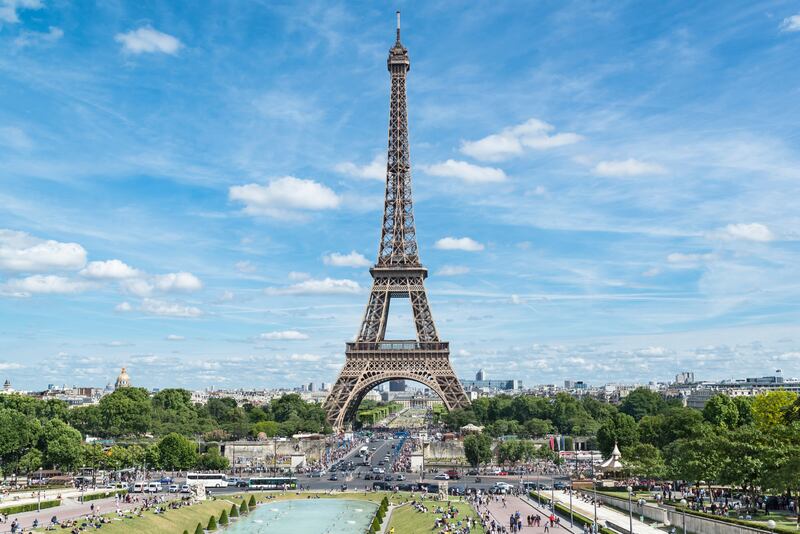 Eiffel Tower sunny day in Paris, France (iStockphoto.com) *** Local Caption ***  wk31jl-myuae-france.jpg
